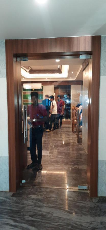 Hotel Narendra Plaza Balasore ภายนอก รูปภาพ